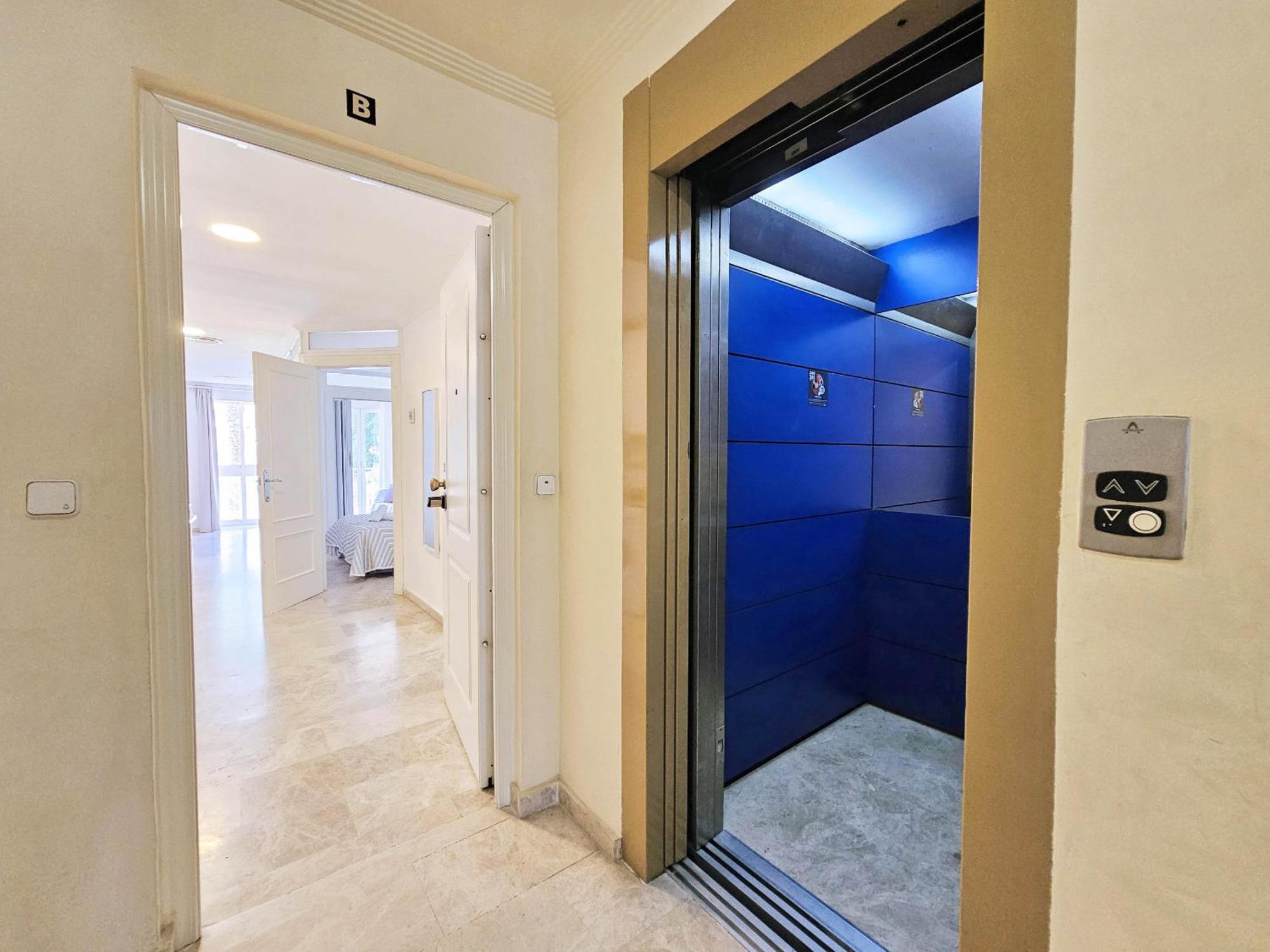 Apartamentos Nuevo Edificio Alba Cartagena Centro Parking Kültér fotó
